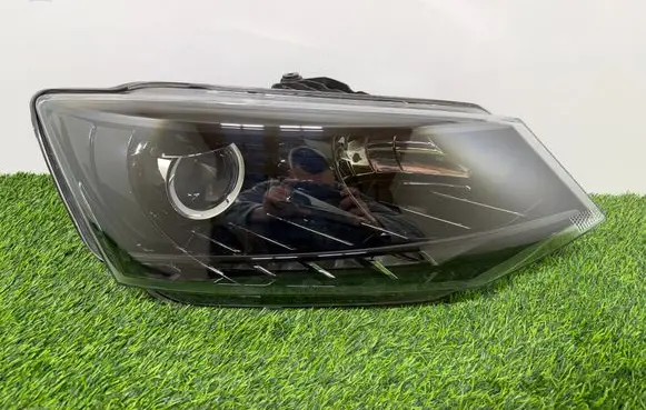 Skoda Fabia Mk3 (NJ) Headlight/headlamp 6V1941016B