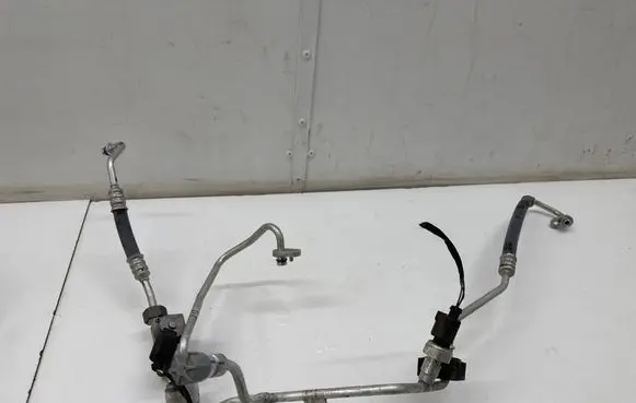 Air conditioning (A/C) pipe/hose