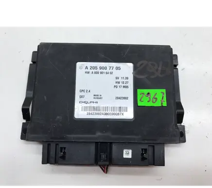 Mercedes-Benz C W205 Gearbox control unit/module A2059007705 A0009016402