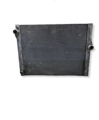 BMW 7 F01 F02 F03 F04 Coolant radiator 7570093 N2187002