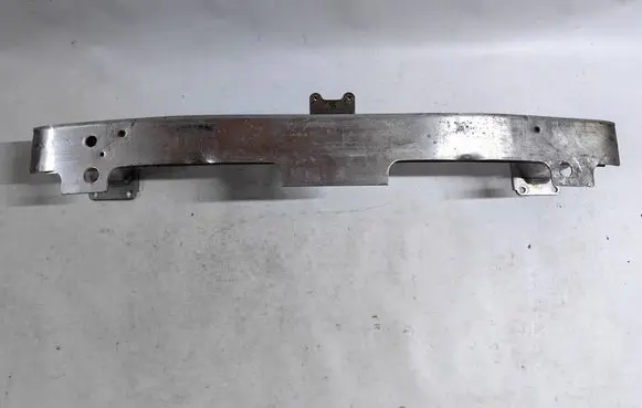 Peugeot 408 P54 Front bumper cross member 9835544180