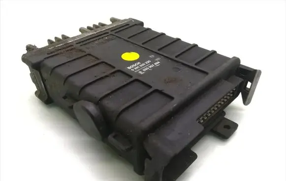 Audi A2 Engine control unit/module 893907404 0261200220