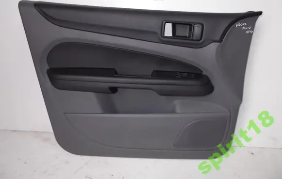 Ford Focus Front door card panel trim