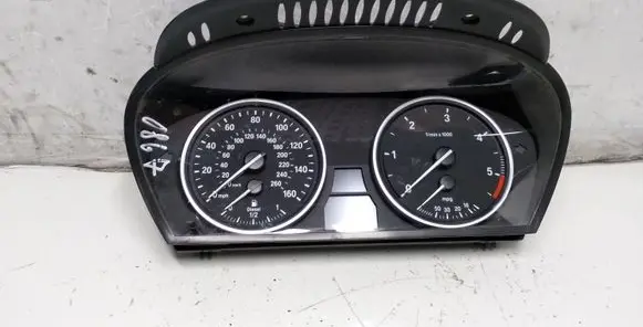 BMW 5 E60 E61 Speedometer (instrument cluster) 110080213840 62119153756 A2C53103634