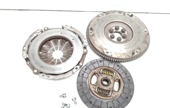 Toyota Aygo AB40 Clutch set kit 134510q012 70011 13451-0q012