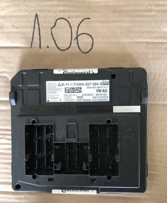 Volkswagen Golf VIII Central body control module 5WA937084N