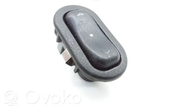 Opel Zafira A Electric window control switch 90561388 13363100