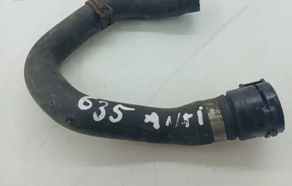 BMW 5 E60 E61 Engine coolant pipe/hose