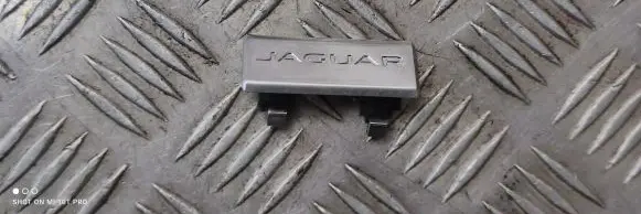 Jaguar XE Manufacturer badge logo/emblem GX73045F44AA