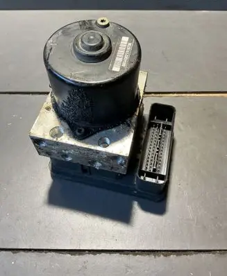 Peugeot 206 ABS Pump 9649026780 10020601004 93300759