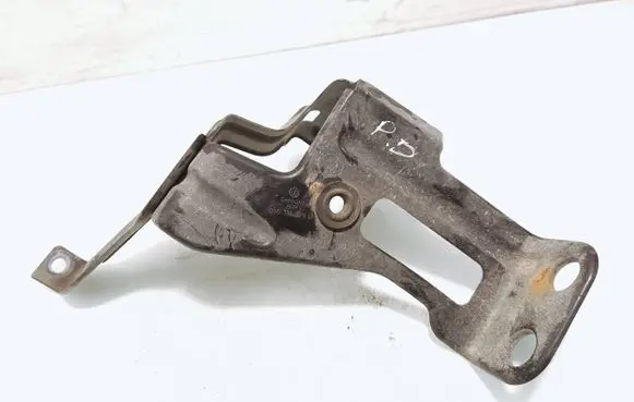 Audi A6 S6 C6 4F Intercooler pipe mounting bracket 03G131529B