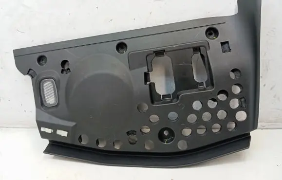 Mercedes-Benz GLE (W166 - C292) Foot area side trim A1666801808