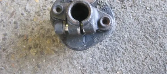 Mercedes-Benz SL R129 Steering column universal joint 1264620146