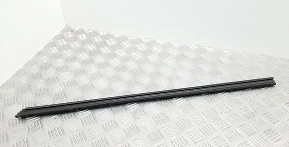 Skoda Octavia Mk3 (5E) Rubber seal front door (on door) 5E0837479 5E0837480
