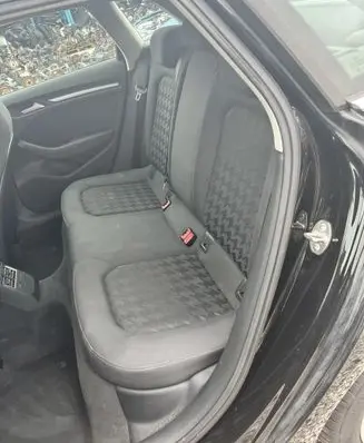 Audi A3 S3 8V Second row seats VW19103