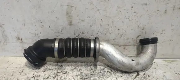 BMW 5 E60 E61 Intercooler hose/pipe 11884410 7798438