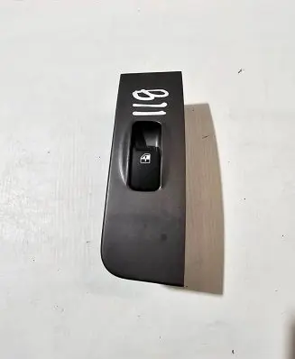 Hyundai Matrix Electric window control switch 9358017510