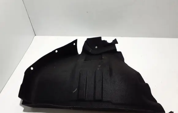Trunk/boot side trim panel