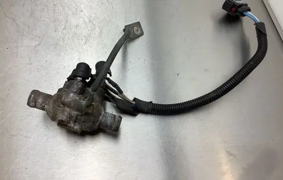 Nissan Qashqai Coolant heater 1355163