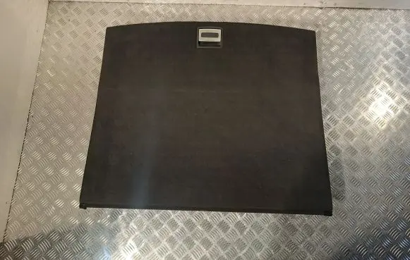 Trunk/boot floor carpet liner