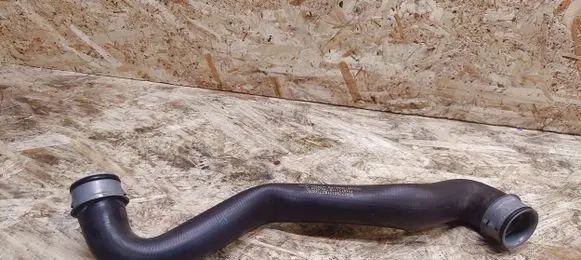 Mercedes-Benz SLK R172 Engine coolant pipe/hose A1725010182