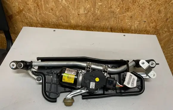 Opel Corsa F Front wiper linkage and motor 9824534680 W000097136