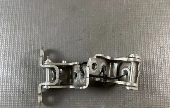 Renault Captur Rear door hinge set 804010016R