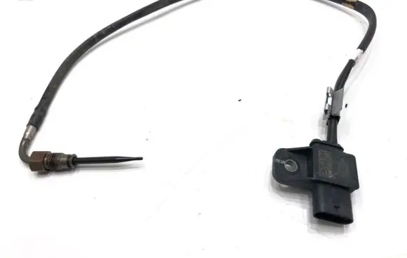 Nissan Qashqai J12 Exhaust gas temperature sensor 226588992R
