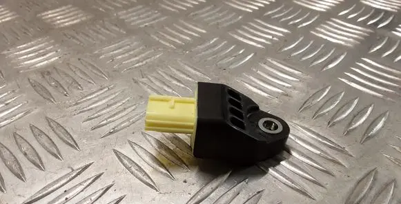 Lexus LS 460 - 600H Airbag deployment crash/impact sensor 8983150010