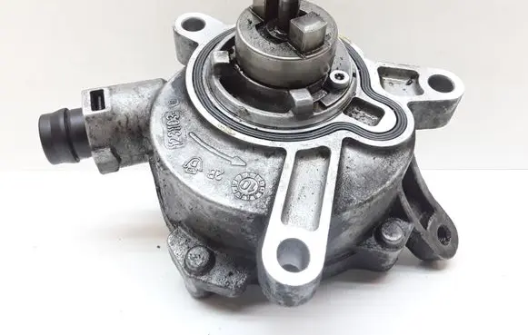 Volvo S80 Vacuum pump 31219463