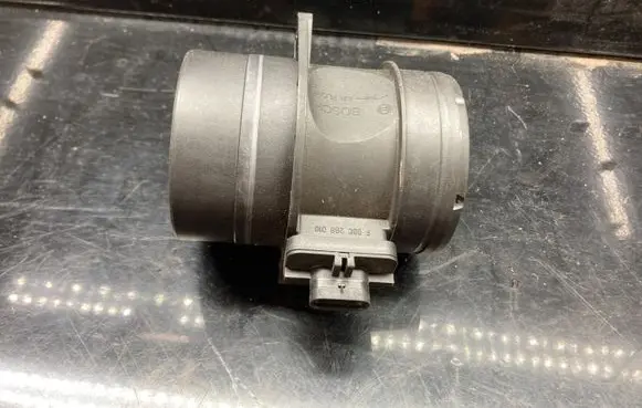 Audi Q3 8U Mass air flow meter 03L906461A