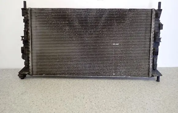 Mazda 3 I Coolant radiator