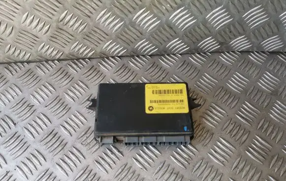 Chrysler Voyager Seat control module P04686683AA 04686683AA