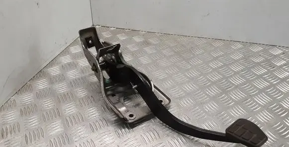 Brake pedal