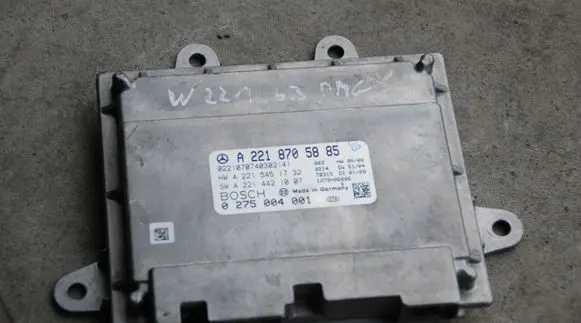Mercedes-Benz S W221 Camera control unit module A2218705885