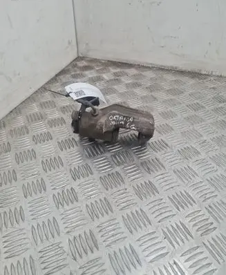 Skoda Octavia Mk2 (1Z) Rear brake caliper