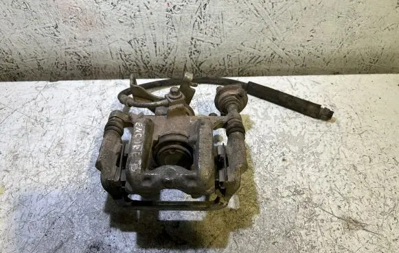 Buick Encore I Rear brake caliper