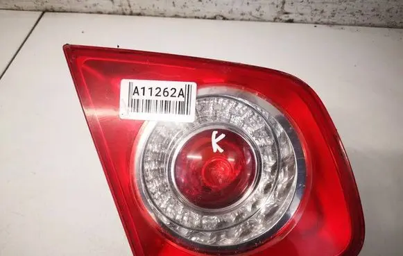 Volkswagen Jetta V Tailgate rear/tail lights 983151