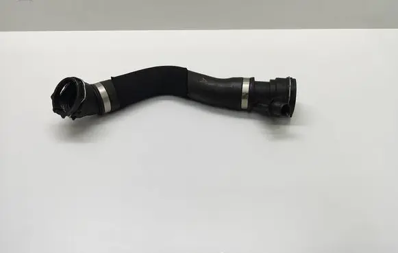BMW 5 E60 E61 Engine coolant pipe/hose 7789742 795282 1127795282
