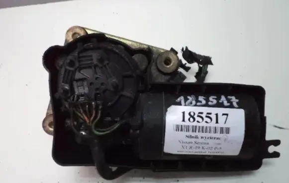Nissan Serena Front wiper linkage and motor
