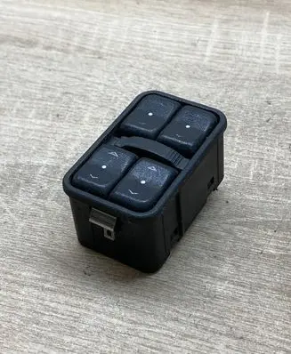 Opel Astra G Electric window control switch 90561086 13363401