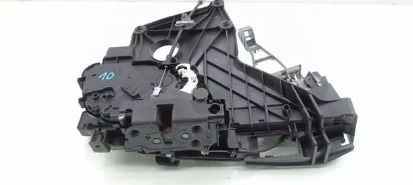 Volvo V70 Front door lock 31253666
