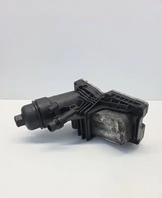 BMW 3 F30 F35 F31 Oil filter mounting bracket 8507626 0761270912 70377354