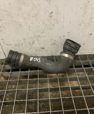 BMW X5 F15 Engine coolant pipe/hose