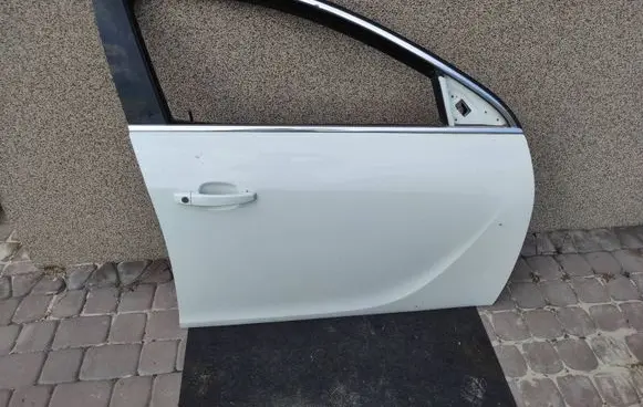 Opel Insignia A Front door