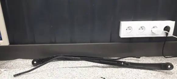 Opel Karl Front wiper blade arm 95391364