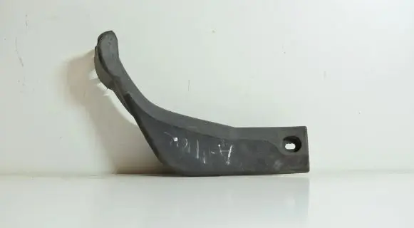 Audi A4 S4 B5 8D Rear mudguard 8D0854857B