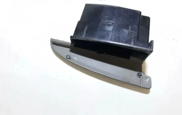 Car ashtray