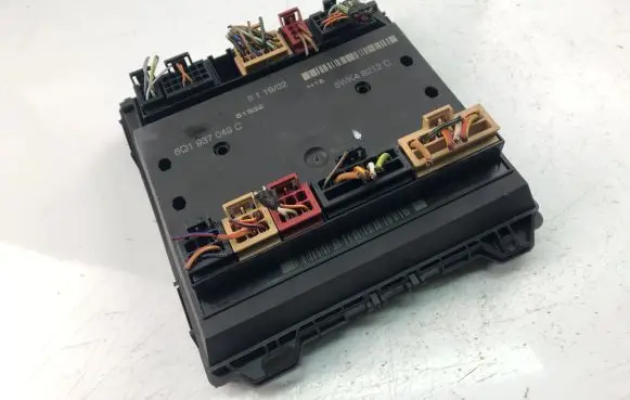 Volkswagen Polo Other control units/modules 6Q1937049C