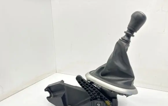 Nissan Qashqai Gear shifter/selector 112102067